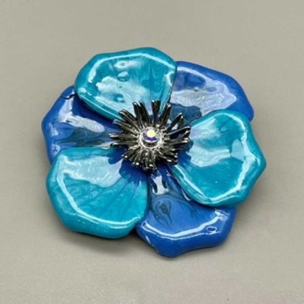 Flower Brooch Pin Women Blue Teal Enamel Silver Tone Rhinestone Center Floral